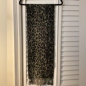 D&Y Softer Than Cashmere Leopard Print Scarf - Black and Gray w Fringe Hem